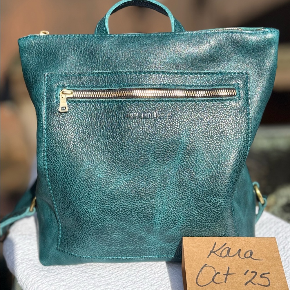 THE Travel Companion PLG Portland Leather Premium Lagoon Tote Backpack OG size!